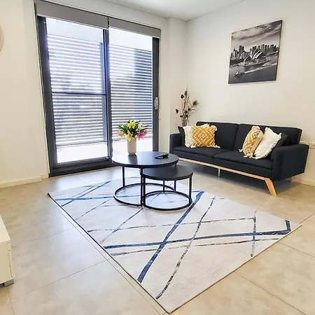 Modern Elegance: 2 Bedroom Oasis W/ Free Parking Epping Exterior photo